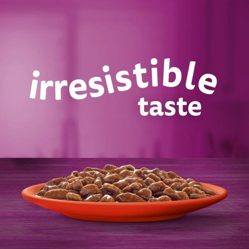 Whiskas Adult 1+ Cat Food Pouches Meat Selection in Gravy 12 x 100g